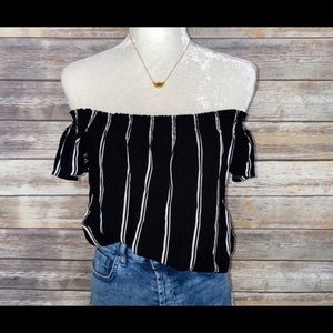 Kendall & Kylie off the shoulder top